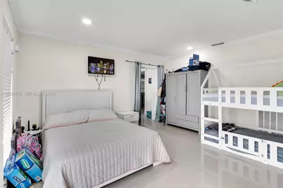 11470 SW 57th Ter, Miami, FL 33173 - Photo 23