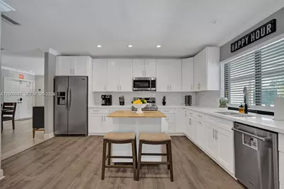 1941 SW 52nd Ter, Plantation, FL 33317 - Photo 3