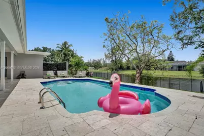 1941 SW 52nd Ter, Plantation, FL 33317 - Photo 35