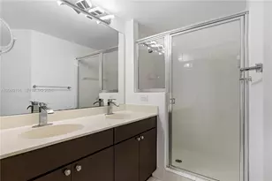 17150 N Bay Rd, Sunny Isles Beach, FL 33160 - Photo 7