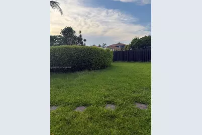 9128 SW 162nd Pl, Miami, FL 33196 - Photo 25