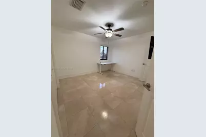 8881 SW 28th St, Miami, FL 33165 - Photo 33