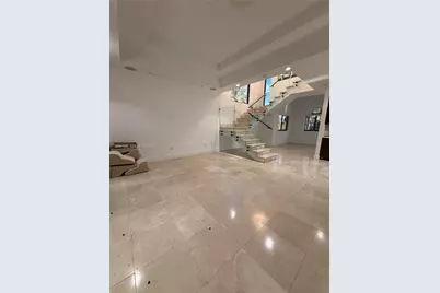 8881 SW 28th St, Miami, FL 33165 - Photo 9