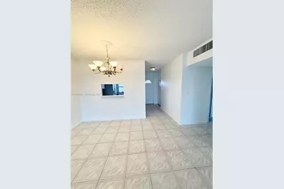 5011 W Oakland Park Blvd #310, Lauderdale Lakes, FL 33313 - Photo 11