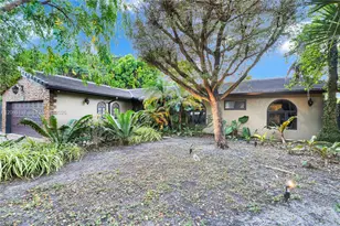 15830 SW 139th Ave, Miami, FL 33177 - Photo 3