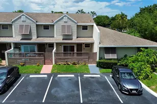 309 W Hemingway Cir, Margate, FL 33063 - Photo 9