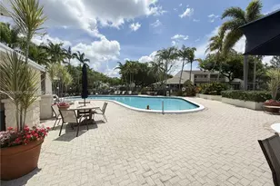 309 W Hemingway Cir, Margate, FL 33063 - Photo 45