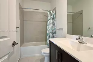 18110 SW 148th Rd, Miami, FL 33187 - Photo 9