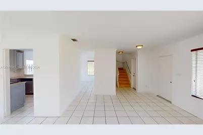 17343 SW 142nd Pl, Miami, FL 33177 - Photo 3