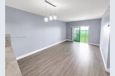 2400 NW 16th St Rd #103, Miami, FL 33125 - Photo 11