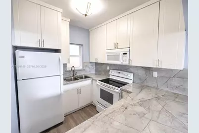 2400 NW 16th St Rd #103, Miami, FL 33125 - Photo 9