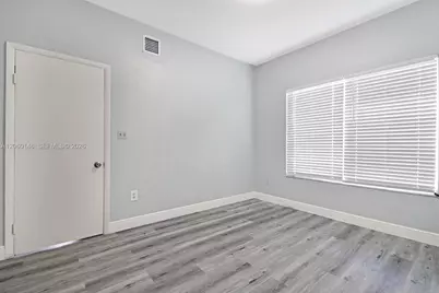 327 SW 20th St #2, Fort Lauderdale, FL 33315 - Photo 9