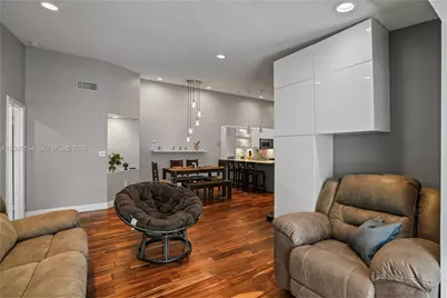 4910 NW 102nd Ave #203-8, Doral, FL 33178 - Photo 7