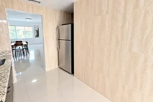 1027 94th St, Bay Harbor Islands, FL 33154 - Photo 5