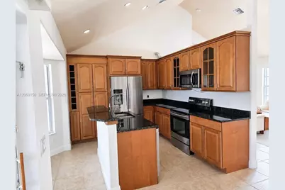 1415 Mohawk Pkwy #1, Cape Coral, FL 33914 - Photo 3