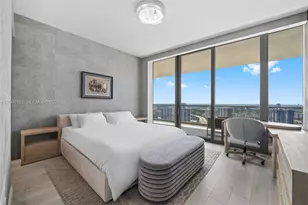 18975 Collins Ave, Sunny Isles Beach, FL 33160 - Photo 21