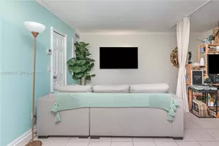 1425 Arthur St, Hollywood, FL 33020 - Photo 9