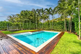 1223 NE 102nd St, Miami Shores, FL 33138 - Photo 23