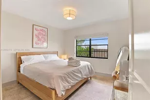 715 NE 92nd St, Miami Shores, FL 33138 - Photo 9
