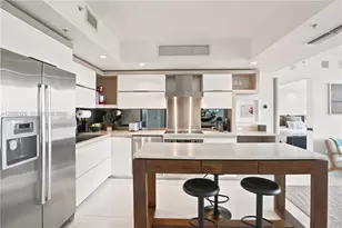 2155 Washington Ct, Miami Beach, FL 33139 - Photo 7