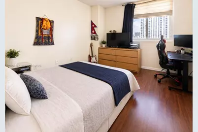 275 NE 18St #1110, Miami, FL 33132 - Photo 25