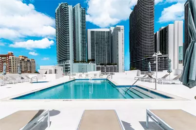275 NE 18St #1110, Miami, FL 33132 - Photo 3