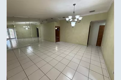 7510 W 4th Ave, Hialeah, FL 33014 - Photo 9