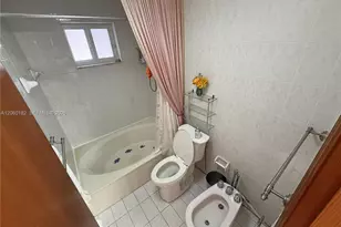 7510 W 4th Ave, Hialeah, FL 33014 - Photo 19