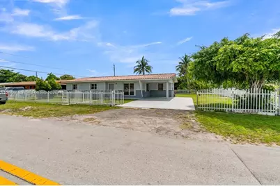 17430 NW 37th Ct, Miami Gardens, FL 33055 - Photo 3