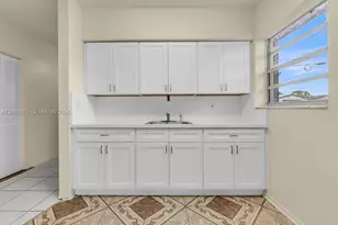 17430 NW 37th Ct, Miami Gardens, FL 33055 - Photo 9