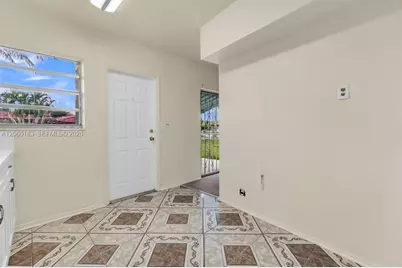 17430 NW 37th Ct, Miami Gardens, FL 33055 - Photo 11
