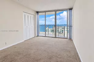 7601 E Treasure Dr, North Bay Village, FL 33141 - Photo 9