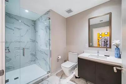 851 NE 1st Ave #2911, Miami, FL 33132 - Photo 21