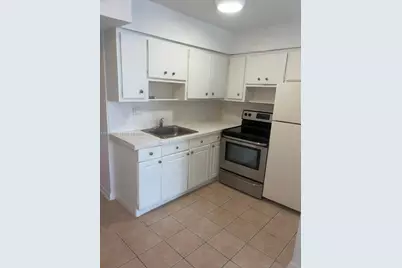 7917 West Dr #16, North Bay Village, FL 33141 - Photo 3