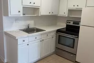 7917 West Dr, North Bay Village, FL 33141 - Photo 3