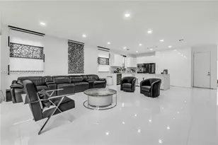 9730 NW 74th Terrace, Doral, FL 33178 - Photo 23