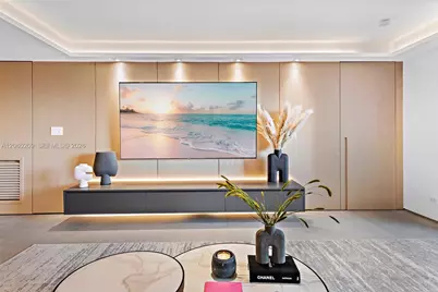 2301 Collins Ave #1003/1004, Miami Beach, FL 33139 - Photo 7