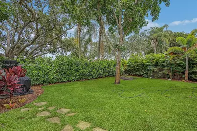 9712 SW 57th St, Cooper City, FL 33328 - Photo 15