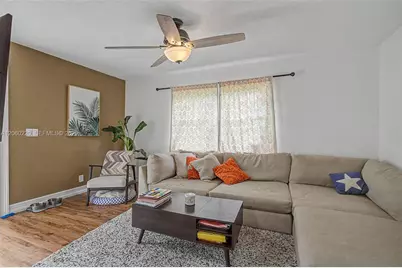 9712 SW 57th St, Cooper City, FL 33328 - Photo 7