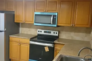 1591 NE Miami Gardens Dr, Miami, FL 33179 - Photo 3