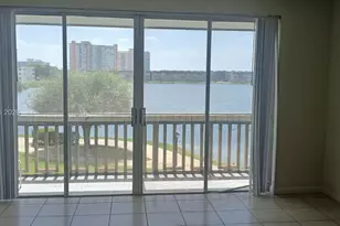 1591 NE Miami Gardens Dr, Miami, FL 33179 - Photo 5