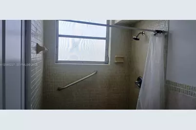 1591 NE Miami Gardens Dr #205, Miami, FL 33179 - Photo 17