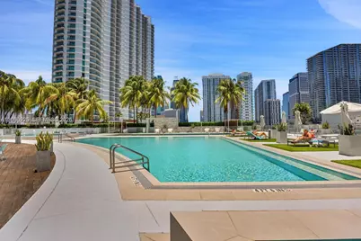 90 SW 3rd St #2001, Miami, FL 33130 - Photo 23