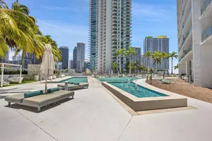 90 SW 3rd St, Miami, FL 33130 - Photo 21