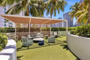 90 SW 3rd St, Miami, FL 33130 - Photo 25