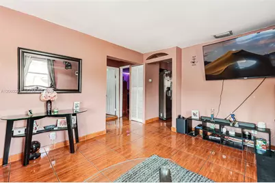 578 NW 97th St, Miami, FL 33150 - Photo 25