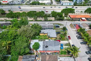 578 NW 97th St, Miami, FL 33150 - Photo 57