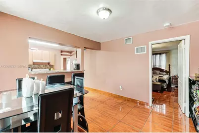 578 NW 97th St, Miami, FL 33150 - Photo 31