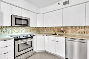 3530 Mystic Pointe Dr, Aventura, FL 33180 - Photo 13