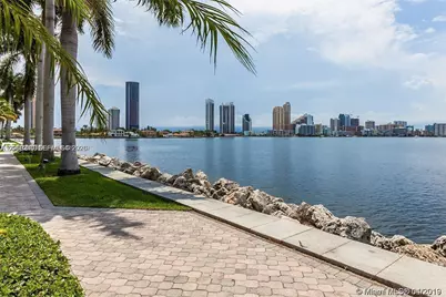 3530 Mystic Pointe Dr #1004, Aventura, FL 33180 - Photo 47
